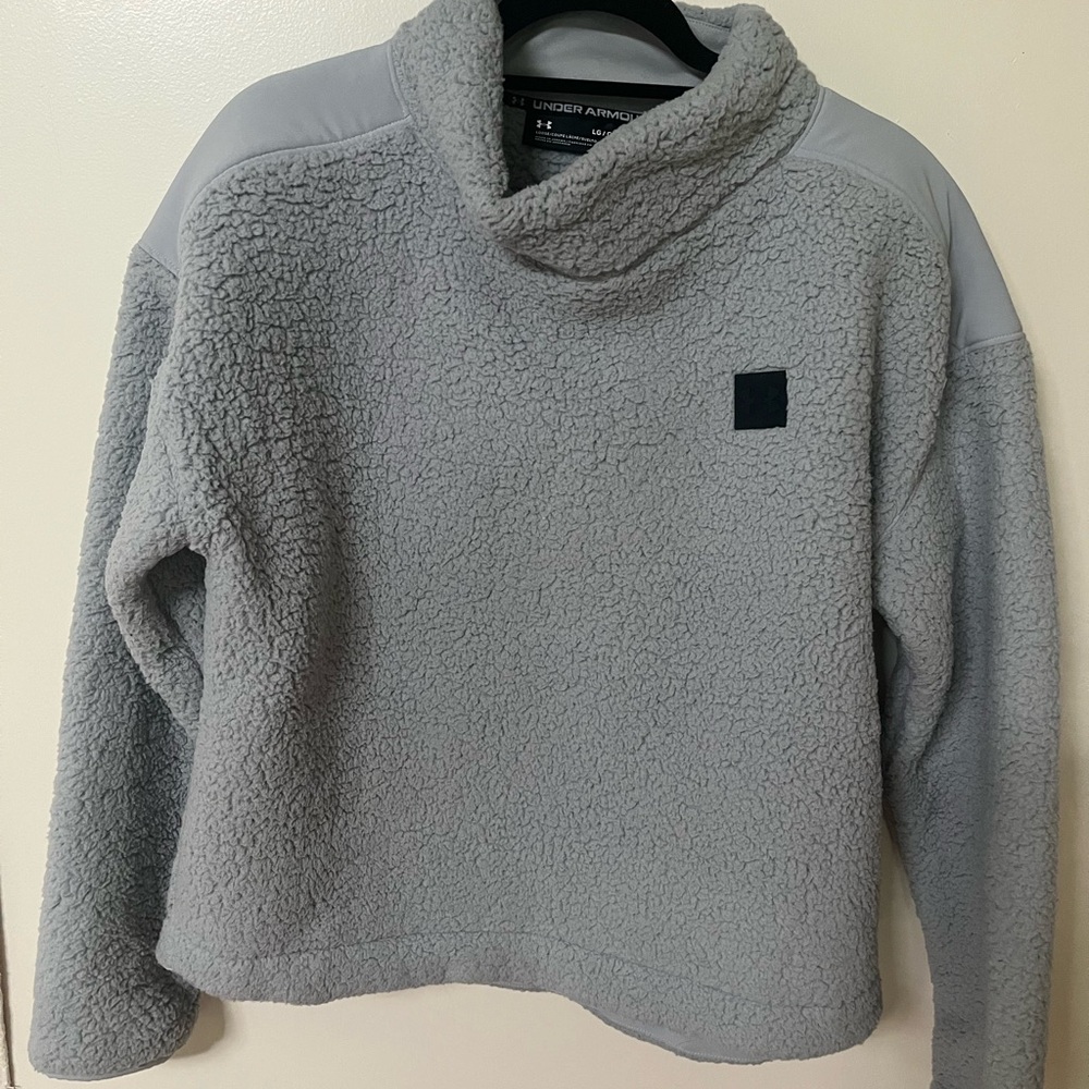 Under Armour Women's Light Gray Cowl Neck Sweater